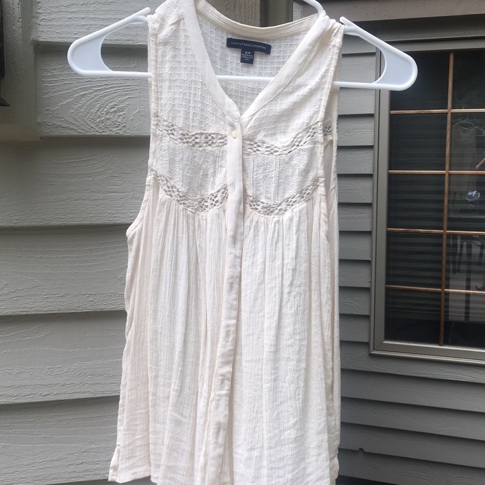American Eagle lace tank top.